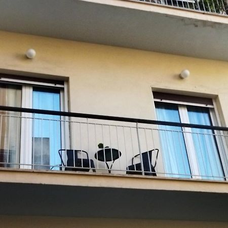 Monastiraki Classy Apartment Atene Esterno foto