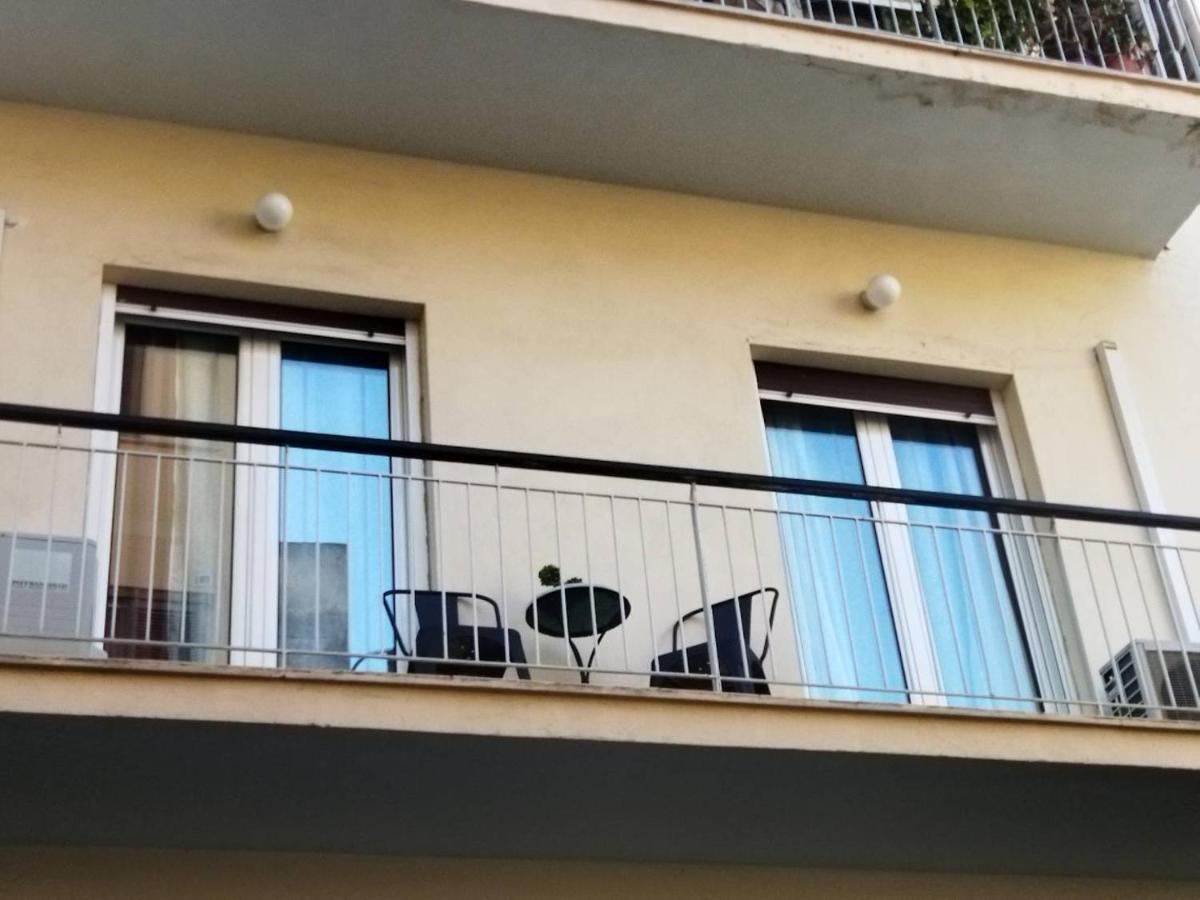 Monastiraki Classy Apartment Atene Esterno foto