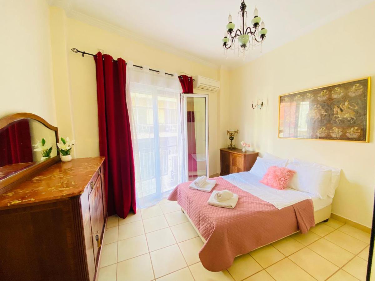 Monastiraki Classy Apartment Atene Esterno foto